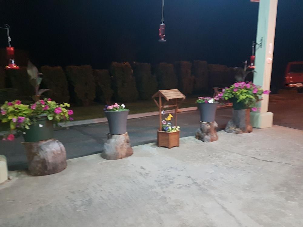 Sandman Inn Blue River Zewnętrze zdjęcie